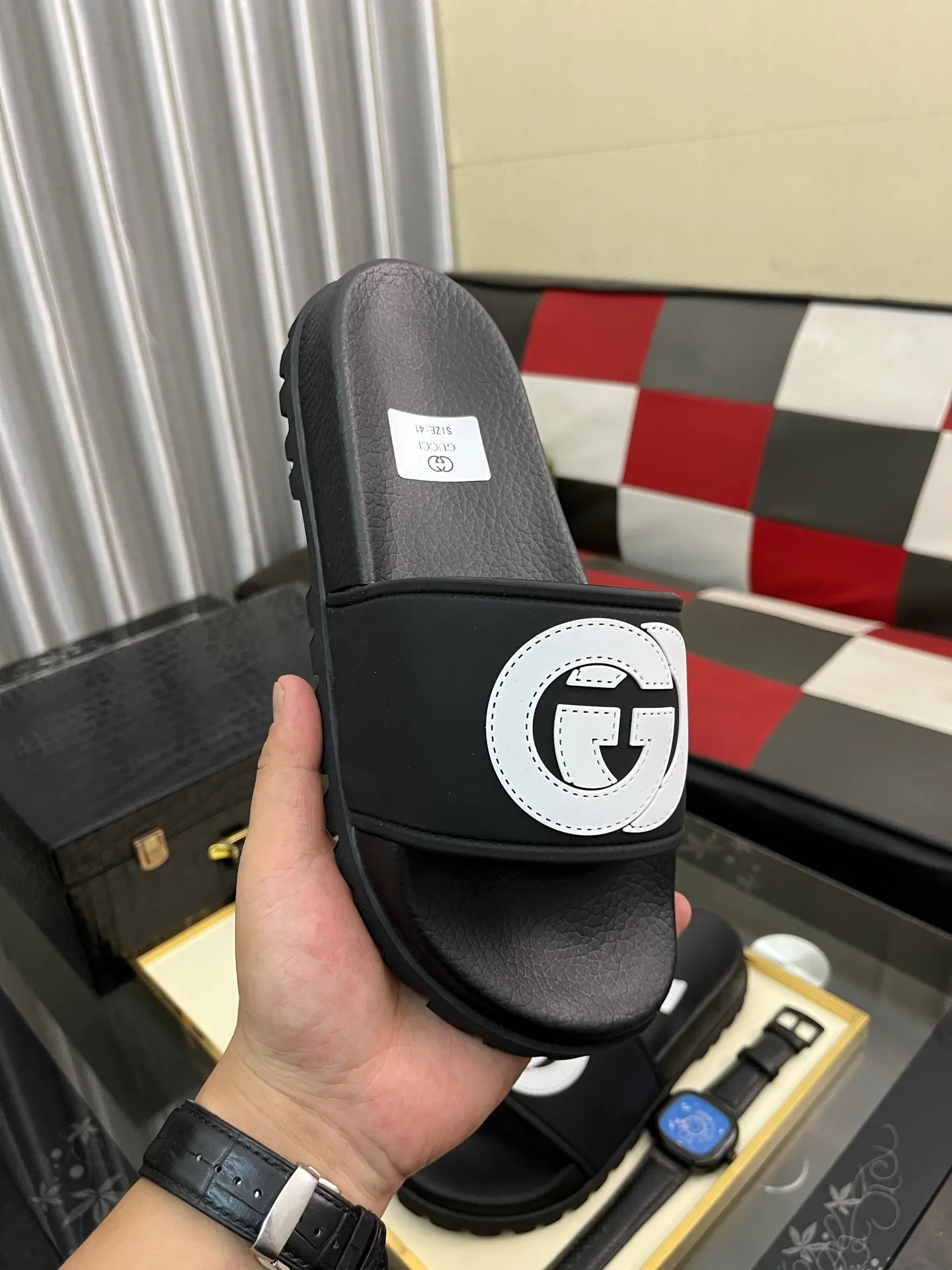 Men's men's shoes💰260⌚️⌚️ＧＵＣＣＩ.Gucci.Official website 1:1 popular slippers hot sale! Original original material 🩴 SIZE: 38-46 (45.46 non-refundable)